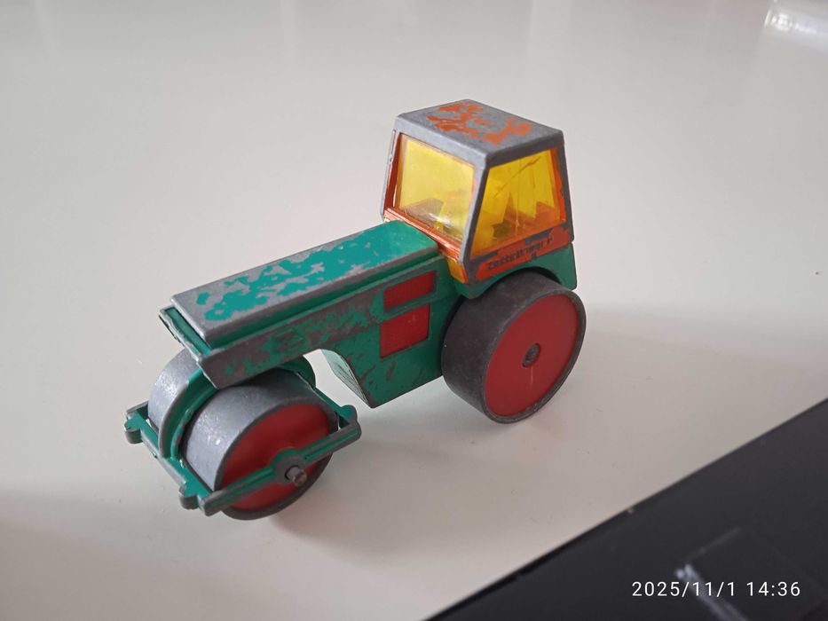 Колички Siku, стари и по-нови интересни модели, автобус, камиончета