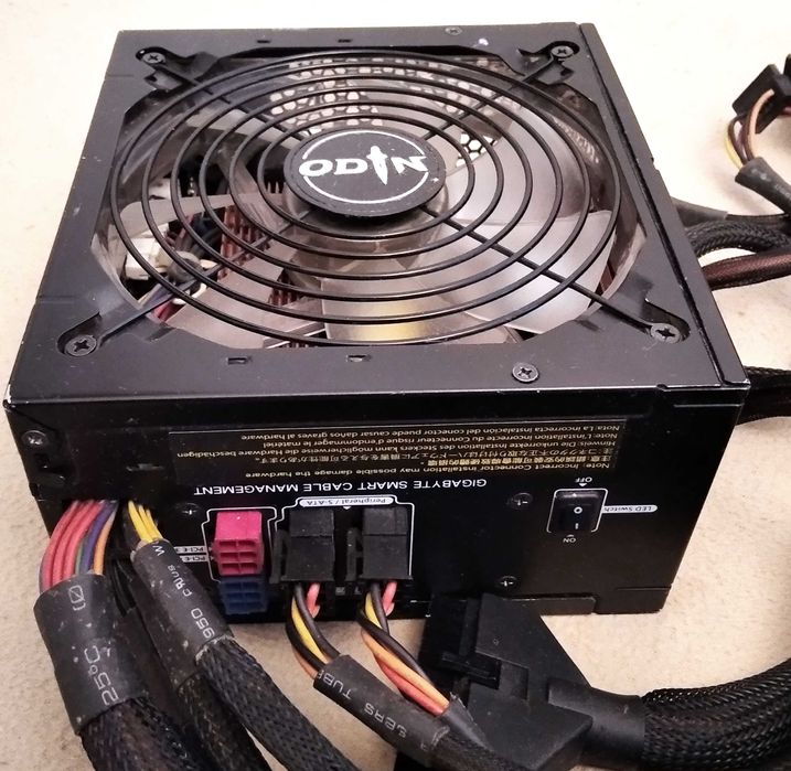 Sursa ATX Modulara 750W/800W/830W 80+ Gold, Impecabila !