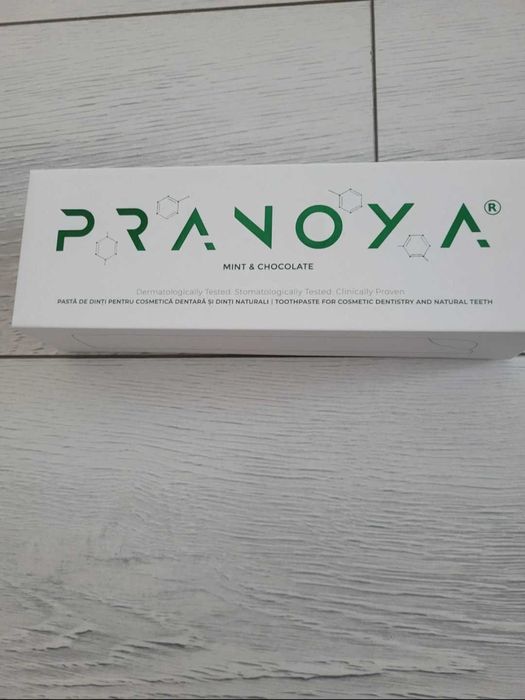 PRANOYA pasta de dinti