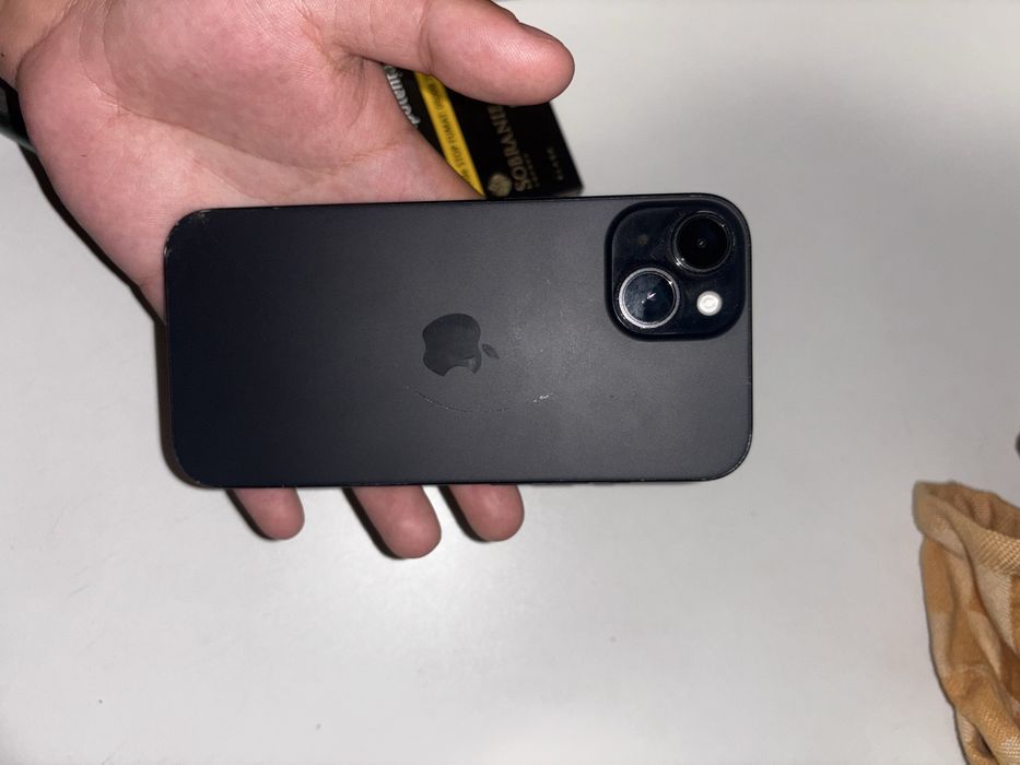 Vand Iphone 15 ,