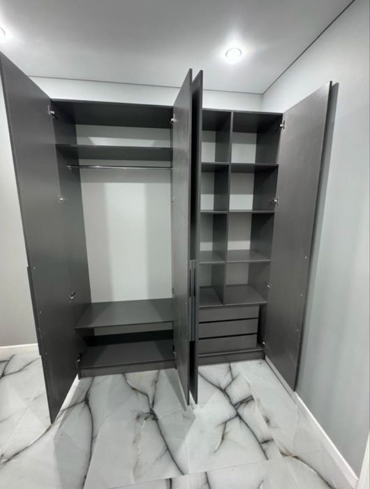 Продаю новый шкаф