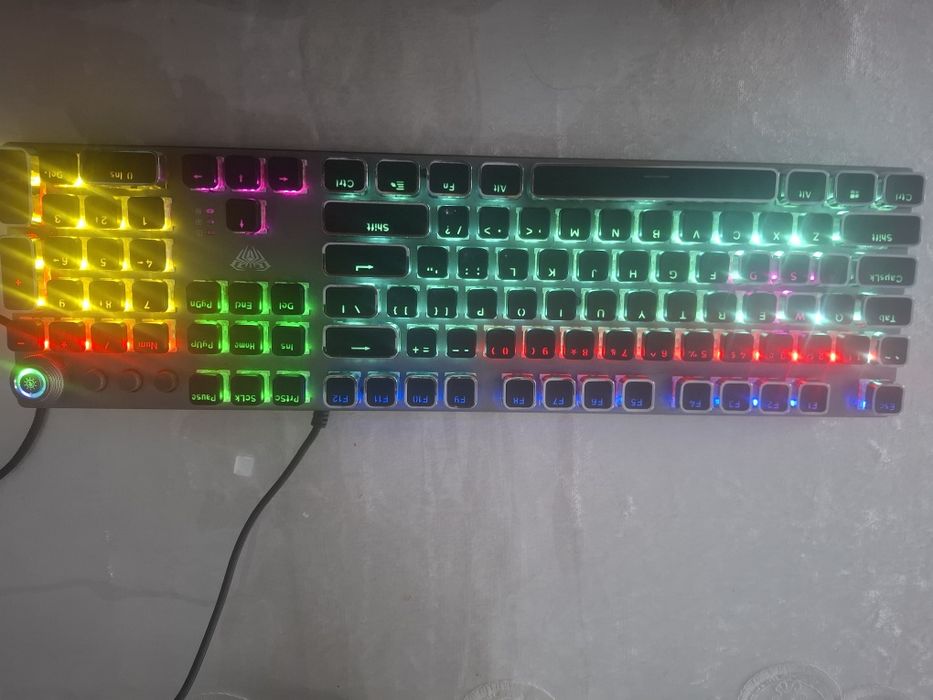 продам Aula F2088