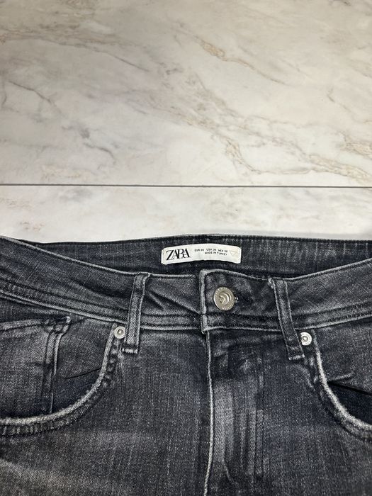 blugi zara