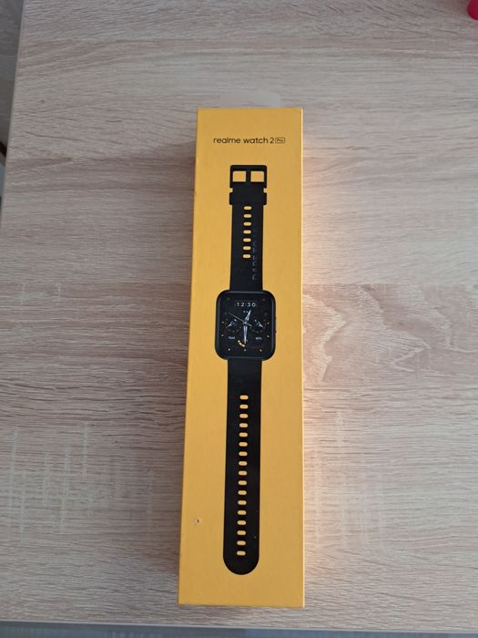 продам часы реалми вач 2 про