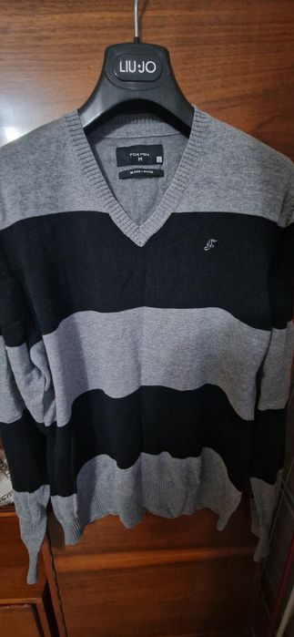 Pulovar bluza gri cu dungi negre