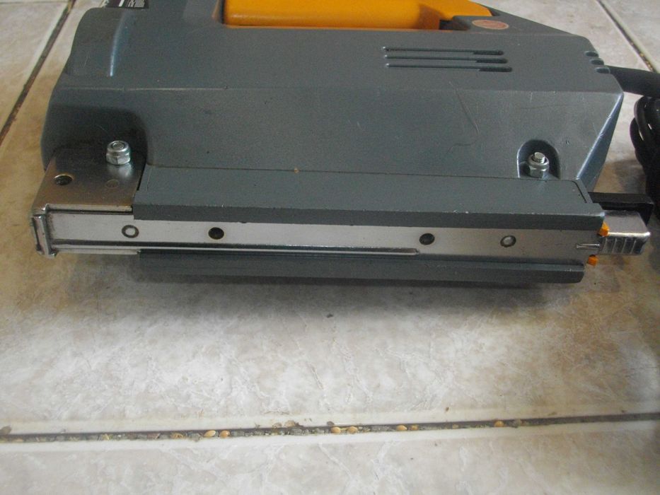 Комбиниран италиански професионален електрически такер ESCO 6-14/16мм