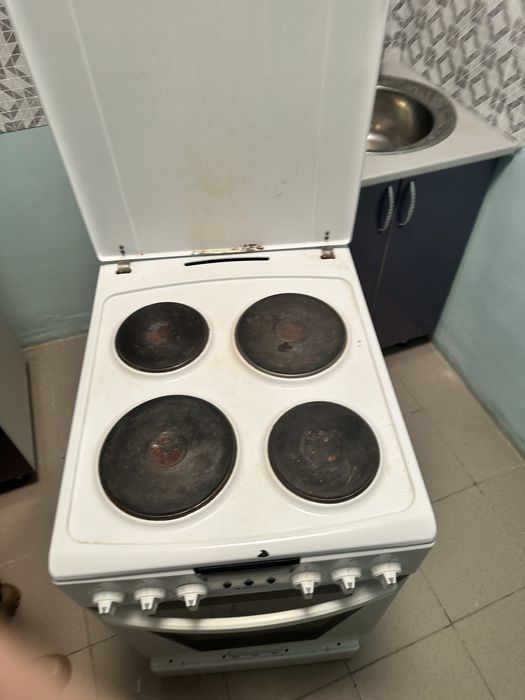 Плита с духовкой