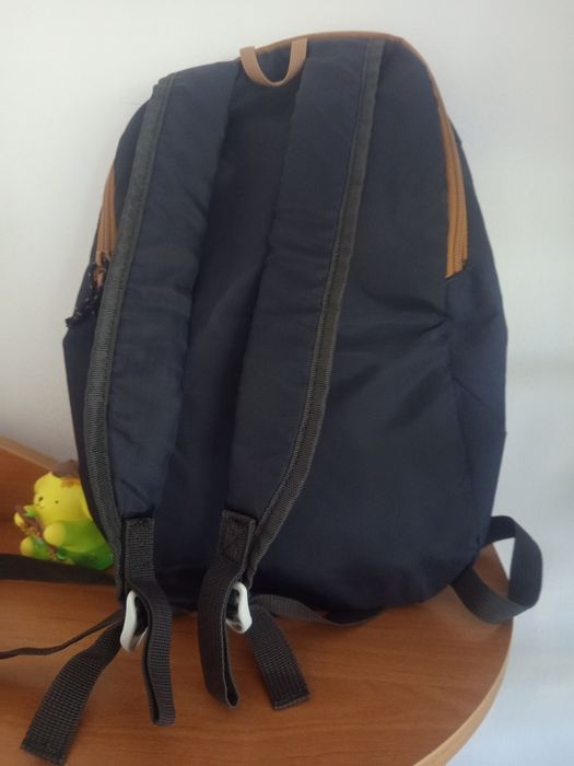 Три раници по 6 лв