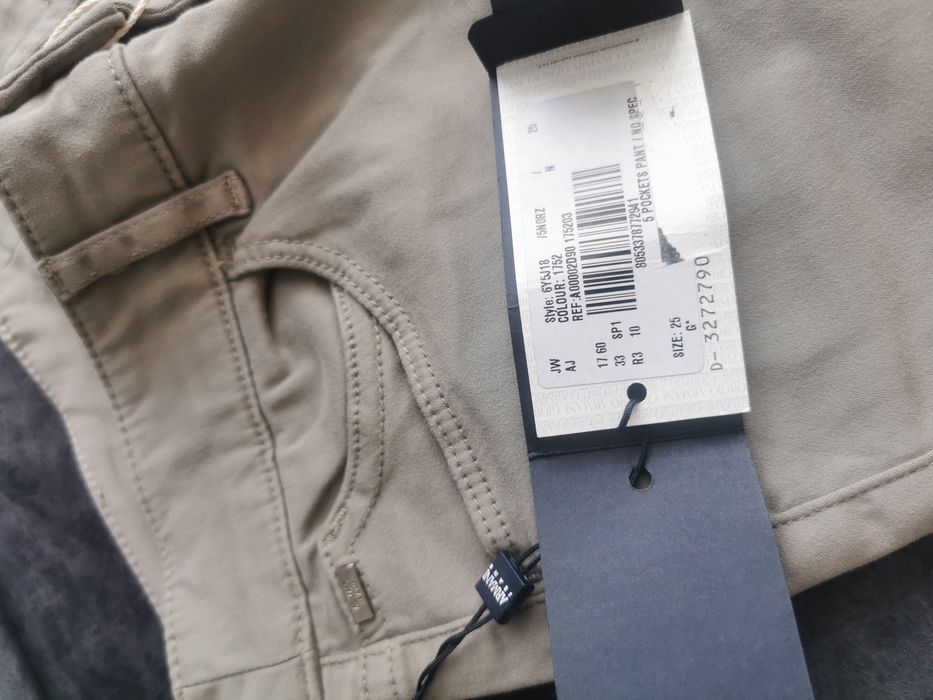 Armani Jeans-Pantaloni slim-Noi, cu eticheta