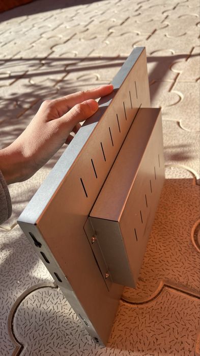 Продается  дисплей