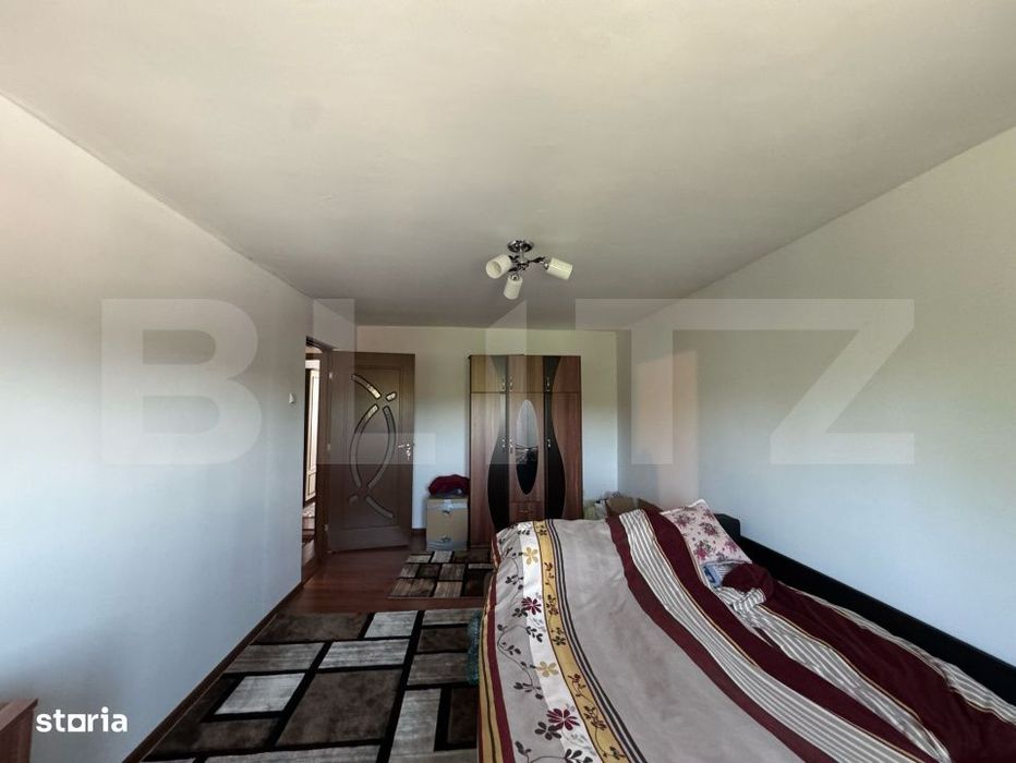 Casa cu 6 camere in Cristur, 287mp
