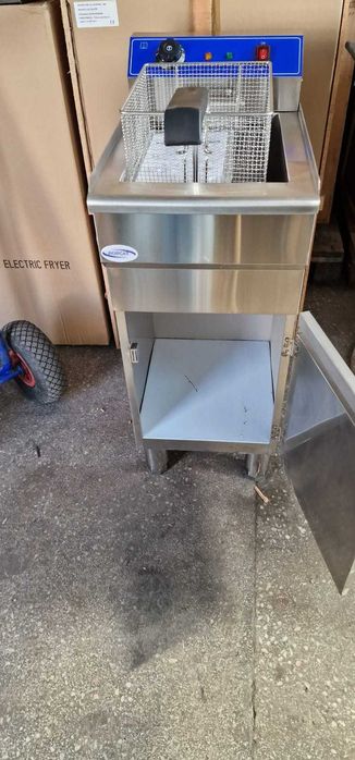 Friteuza electrica profesionala cu suport si robinet golire 16L 220V