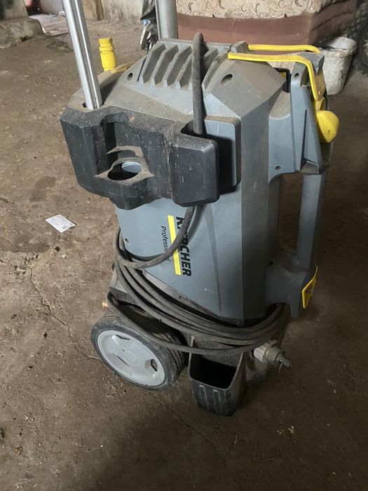 Мойка высокого давления Karcher