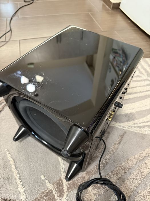 Harman Kardon HKTS-210 8” Subwoofer