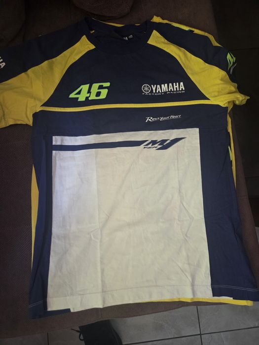 -мъжки дрехи-екипировка за мотор. Valentino Rossi