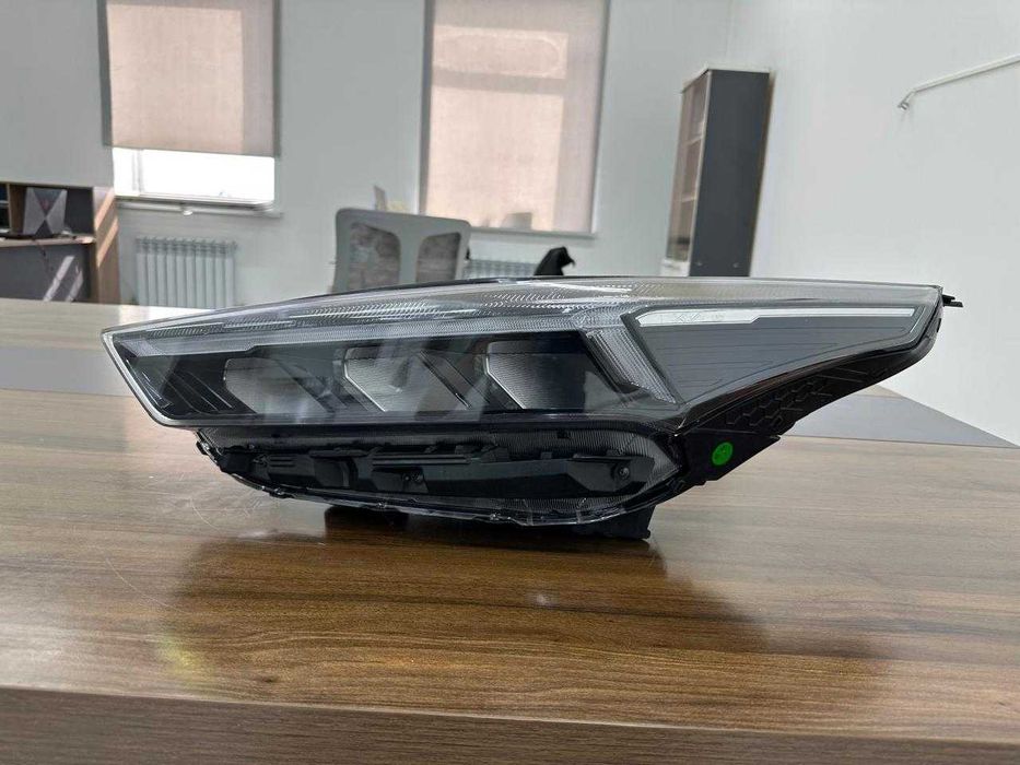 Фара передняя KIA k3