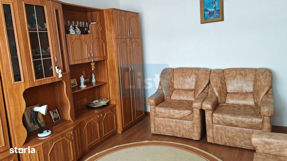 De vanzare apartament spatios cu 4 camere decomandate, zona gării