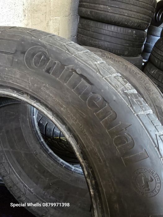 215/65R16 Continental