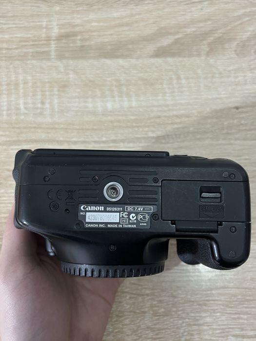 Фотоаппарат Canon 600D