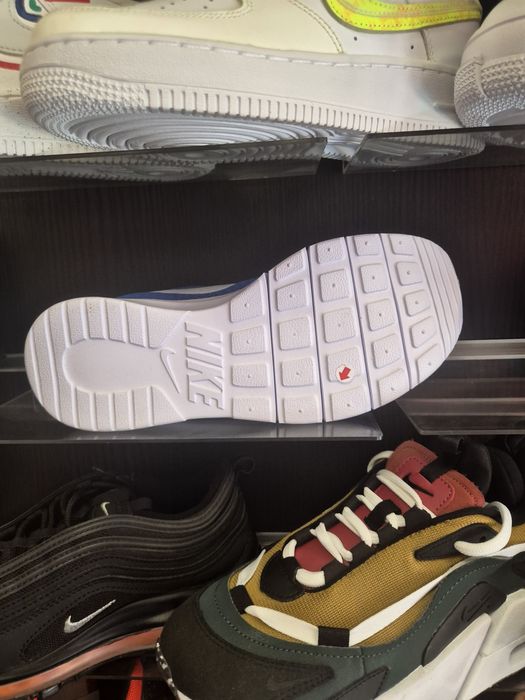 Маратонки nike tanjun