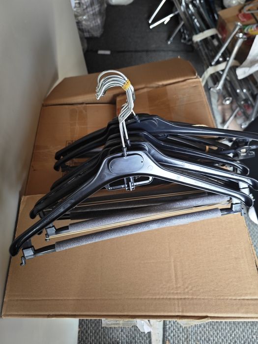 Плечики вешалки для одежды