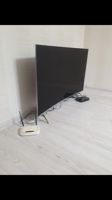 Продам телевизор