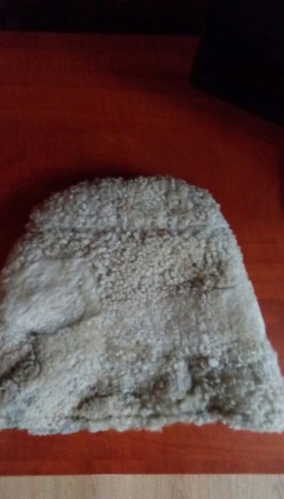 Кожен калпак, подходящ за народна носия и танцов състав. Детски калпак