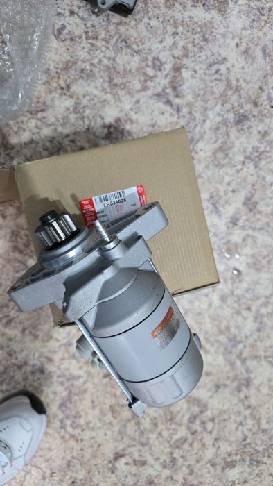 Стартер на range rover L405, range rover L494