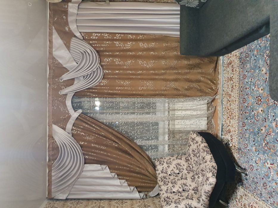 Продам красивые шторы с ламбрекеном