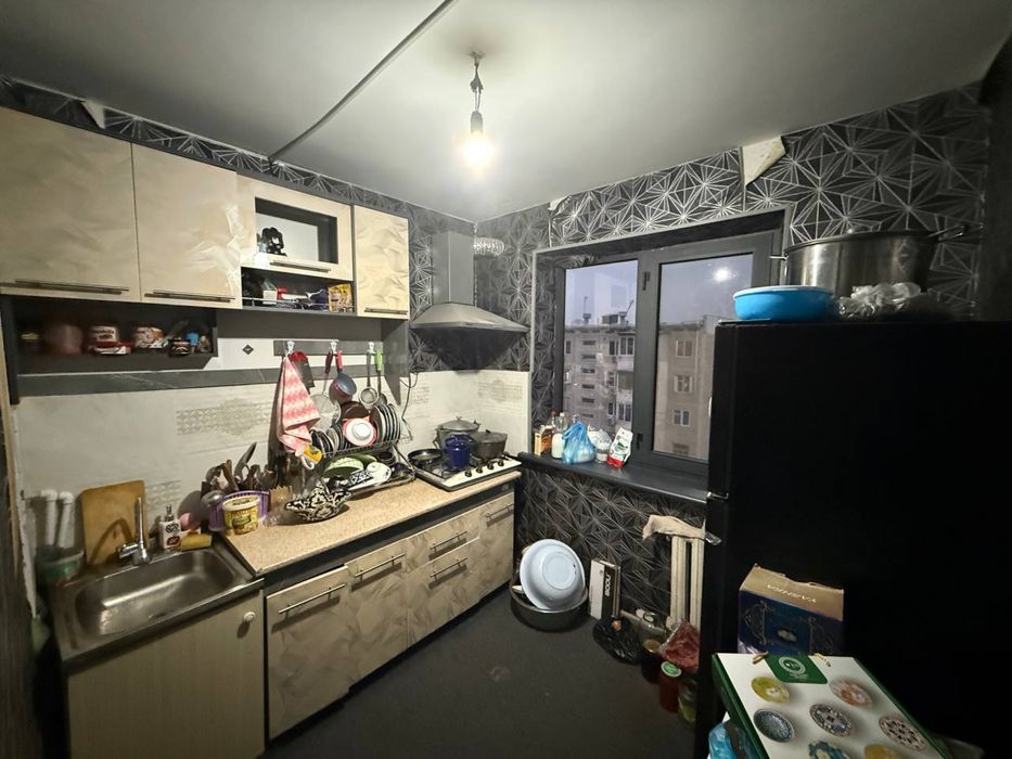 Шинам ва кулай 2 хонали уй тезда сотилади