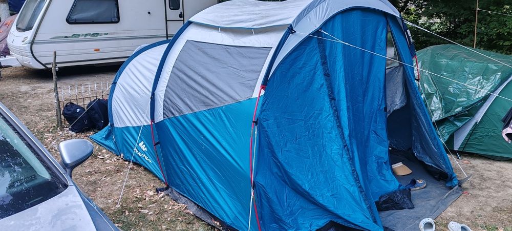 Vând cort camping 4 persoane