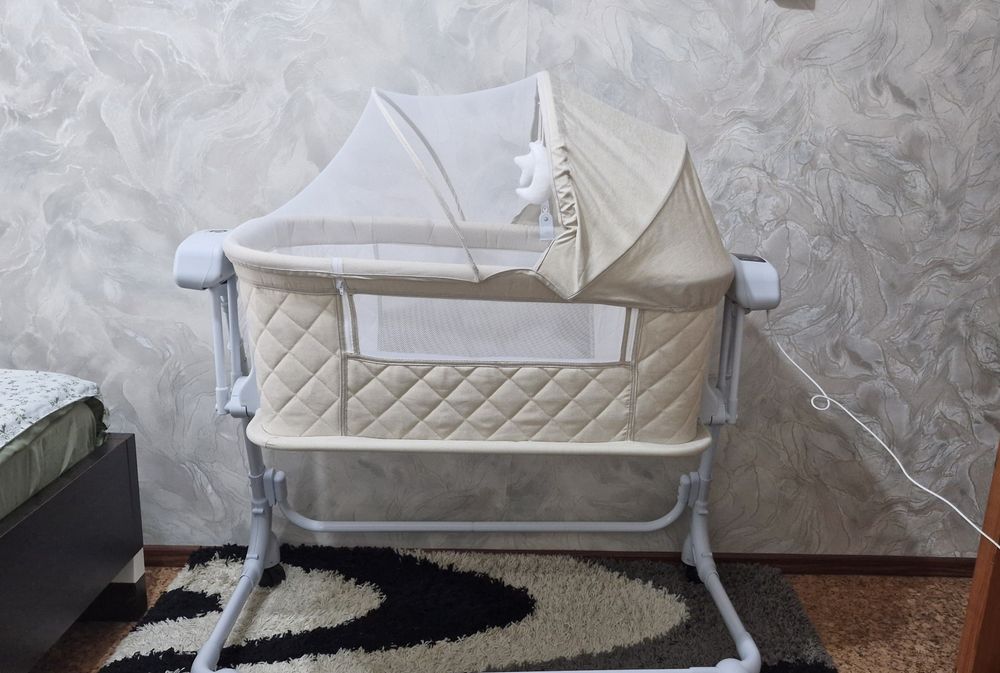 Детская кровать манеж