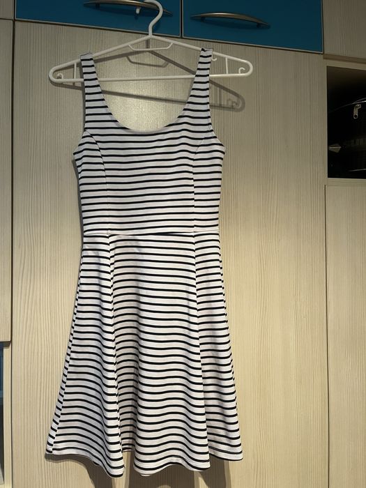 Дамска нова рокля