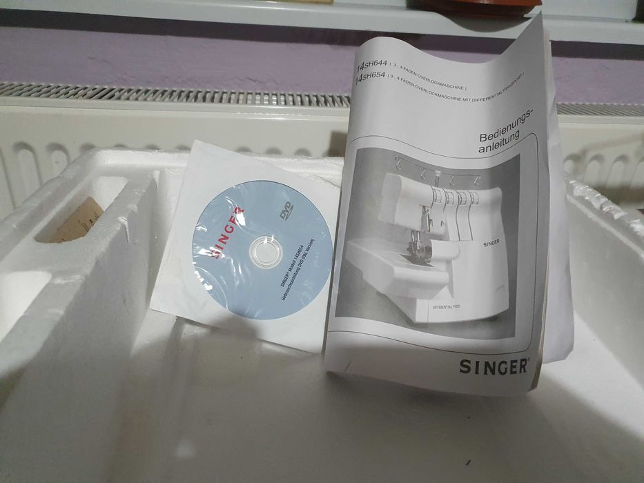 Продавам оверлог Сингер