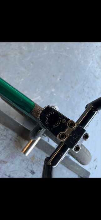 продам профиссиональный BMX торг есть!