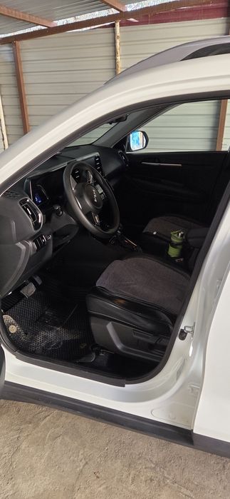 КИА Соннет сатылады 220 млн, 2025 жыл 6 000 журген