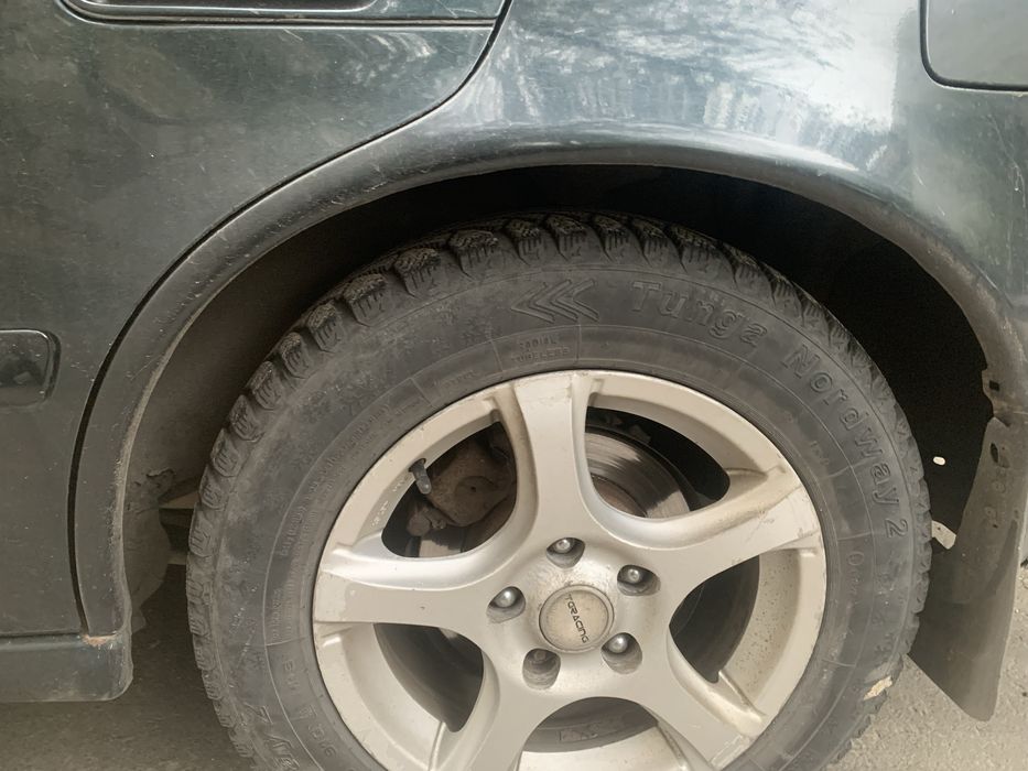 Продам Ниссан Максима J30