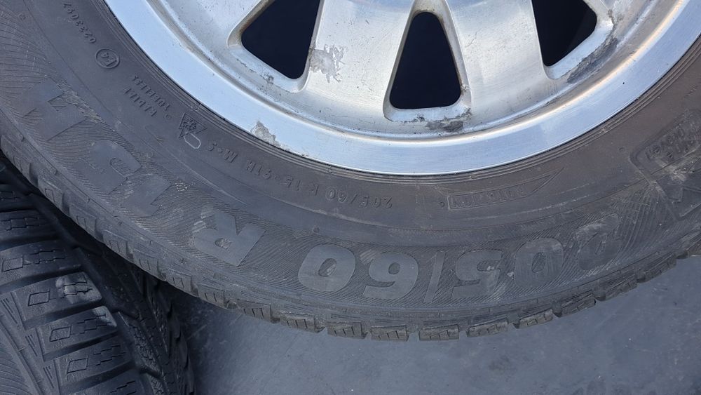 Джанти ауди с гуми 205 60 15 семперит