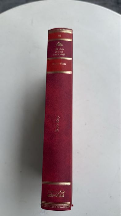 Cartea “Rob Roy”, de Walter Scott