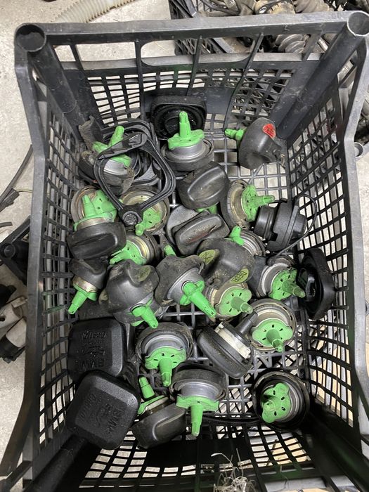 Buson rezervor bmw e90 e91 e92 e93 e46 e60 e61