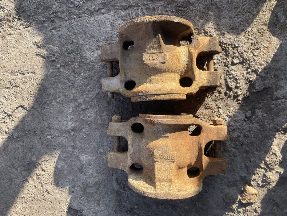 Букса камаз 2 дона сотилади