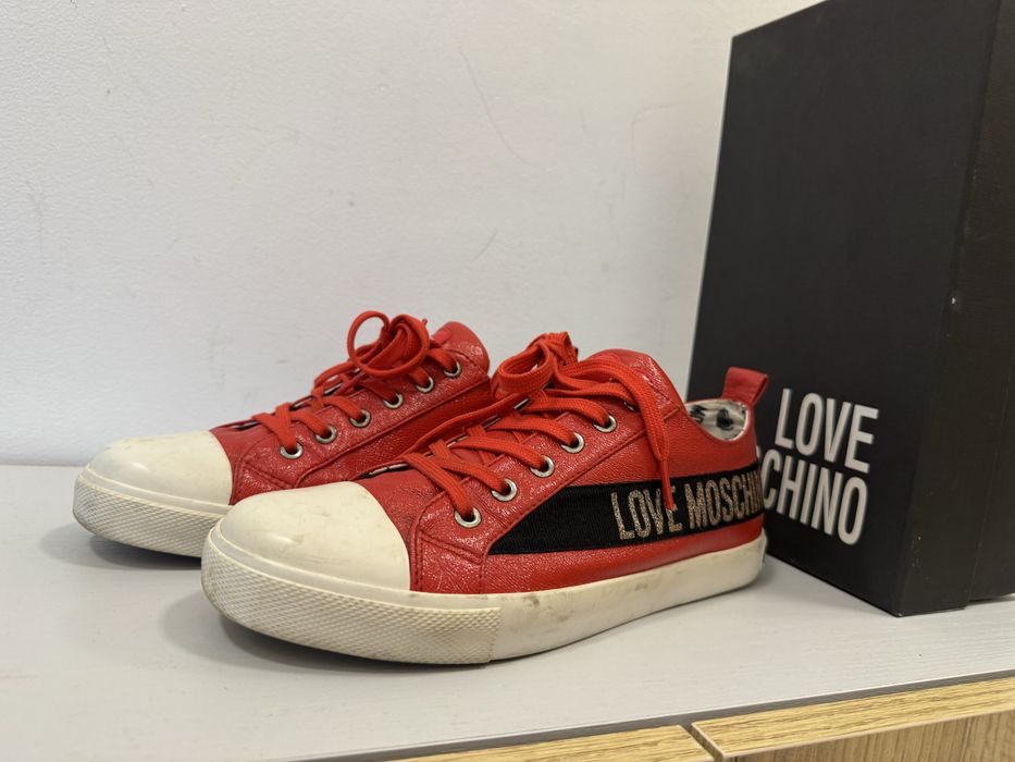 Love Moschino кецове