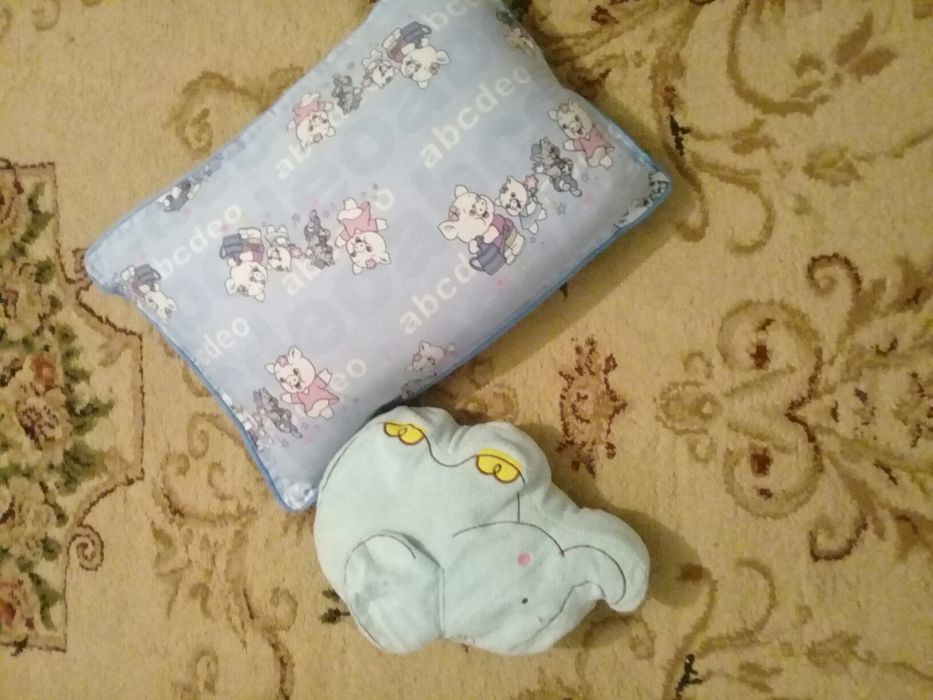 Детское одеяло и подушка