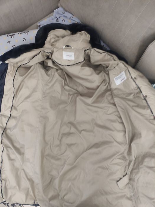 Пуховик размер 46