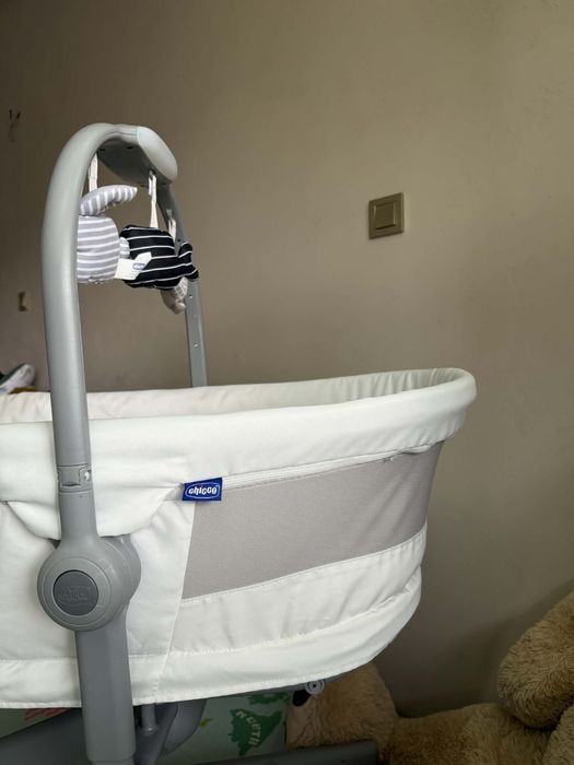 Кошара CHICCO Мултифункционално кошче 4в1 BABY HUG AIR WHITE SNOW