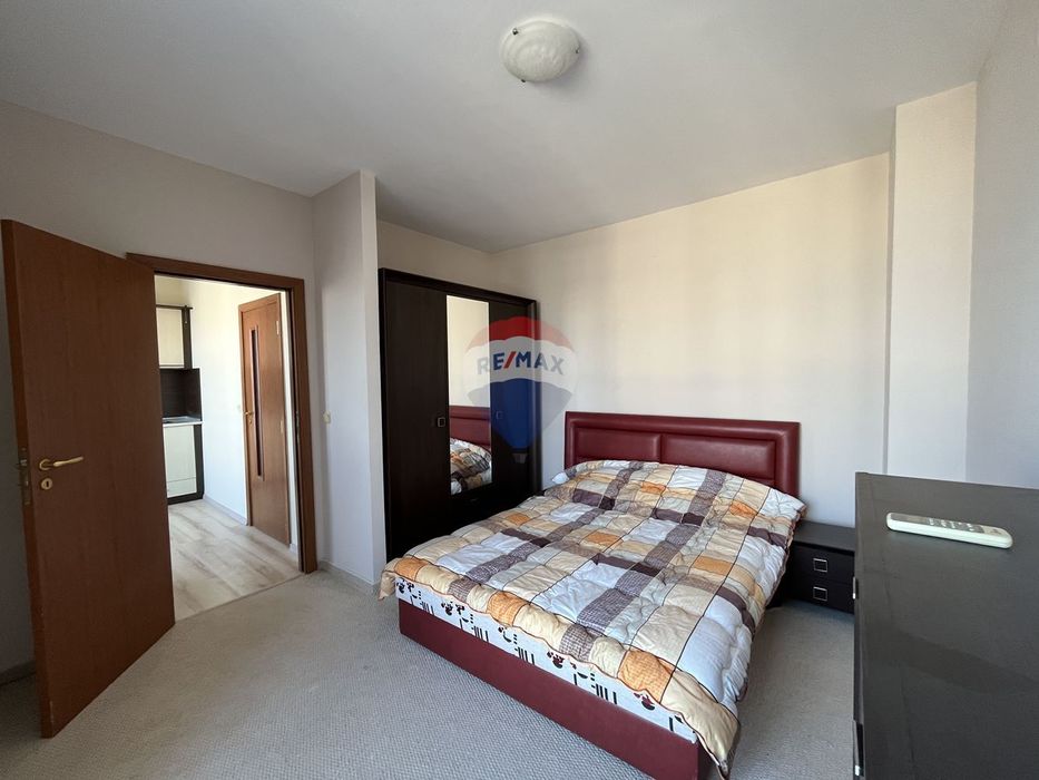 Продава се Двустаен апартамент в к.к. Златни пясъци - 46 кв.м за 1131 €/кв.м - Снимка #3