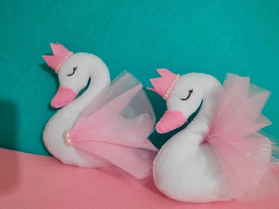 Figurine din fetru pentru lumanari botez