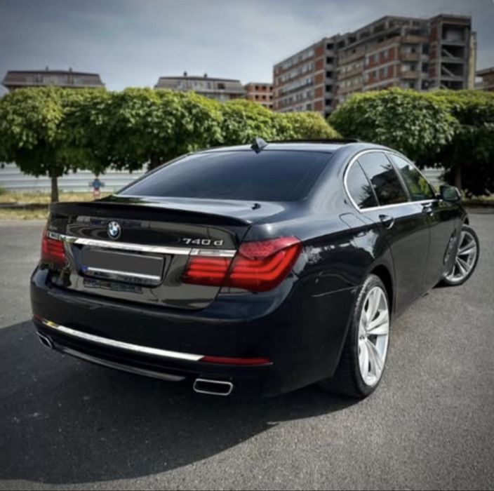 BMW 7 Series 2012 — imagine 3