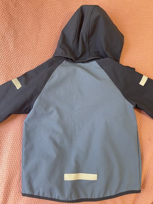 Легкая куртка H&M 116-122