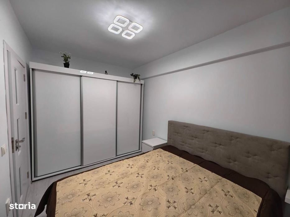 Apartament 2 camere, mobilat, la parter
